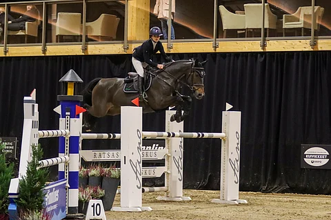 Eveliina Talvio jatkaa Glamourilla.