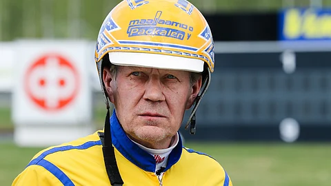 Kari Venäläinen ohjastaa ideavarma Dramaqueen Gardenia. Toto75-peliaika päättyy iltapäivän neljännen lähdön startatessa klo 14.30.