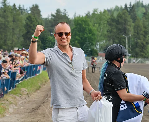 Jere Törmänen on tänä vuonna päässyt kokemaan jo useita ilonhetkiä hevosenomistajana.