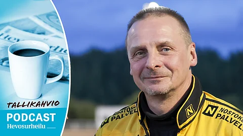 Jukka Hakkarainen saapuu tentattavaksi kesätauolta palaavaan Tallikahvioon.