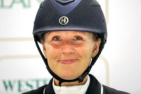 "Jos meidän paras ei riitä, niin sitten se ei riitä", tuumailee Emma Kanerva.