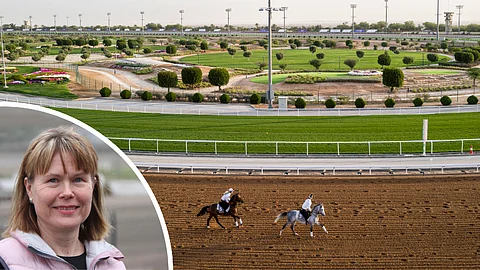 Katja Hautala paransi monella tapaa hevosten hyvinvointia Saudi-Arabiassa.