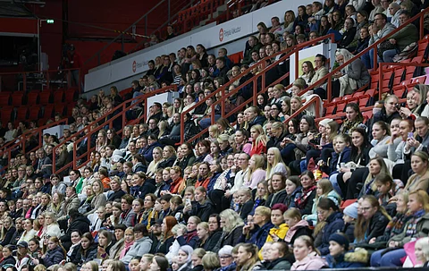 Luvut osoittavat alaspäin, mutta suuret hevosalan yleisötapahtumat kiinnostavat edelleen. Kuten HIHS: