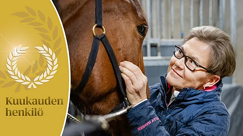 Kerttu Helysellä riittää töitä niin ihmisten kuin hevosten lihashuollossa.