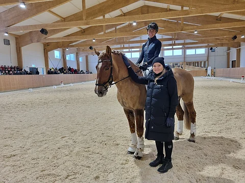 Hiljalan Fantom oli klinikkaratsuna Irina Kokon kanssa.