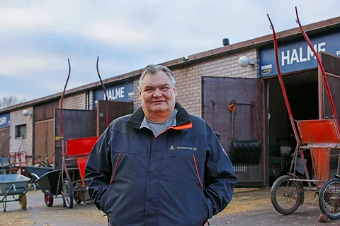 Veli-Matti Piirainen oli pitkään tuttu näky Vermon tallialueella, mutta nykyisin mies viettää aikansa muiden elämässä hänelle tärkeiden asioiden parissa.