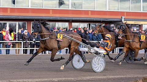 Jason's Camden rattaillaan Tommi Kylliäinen.