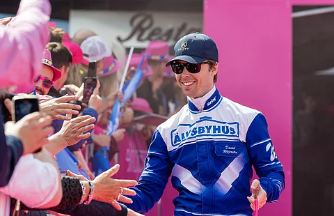 Daniel Wäjersten on Gio Cashin valmentaja.