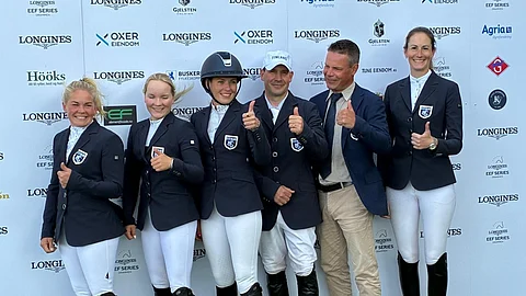 Drammenin NC-joukkue:
Petra Heikkilä, Anni Hjerpe, Annina Nordström, Niclas Aromaa sekä joukkueenjohtaja Mikko Mäentausta ja Jasmin Seppälä-Geerink.