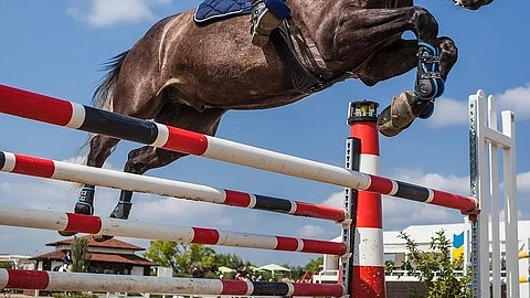 Onnettomuus tapahtui rataestekokeen kolmannella esteellä.