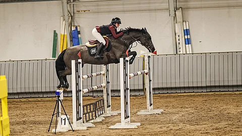 Aida Hämäläinen ja Hurby voittivat viime syksynä junioreiden hallimestaruuden.