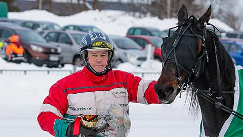 Juha-Pekka Ahonen ja Mr Reddington.