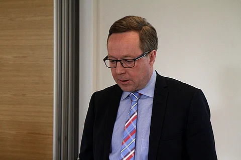 Mika Lintilä: Ruusuja ei ole luvassa