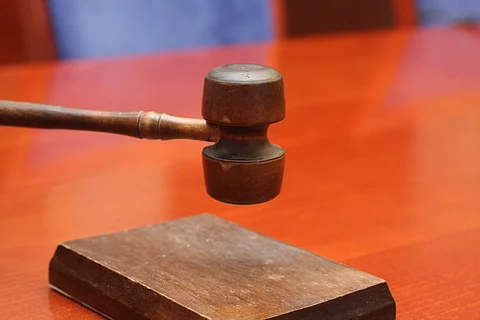 Cajus Aminoffille kolmen ja puolen vuoden ehdoton tuomio kolmen lapsen seksuaalisesta hyväksikäytöstä