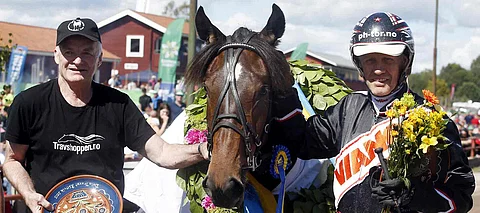 Lannem Siljen kilpailuhuumorin katoamisen syyksi paljastui mahahaava. (Kuva:Kanal75)