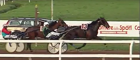 Testimonial Ok (13) kiri voittoon ohi Tesoro Degli Dein (8) Italian 88, Derbyssä.