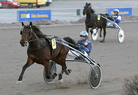 Joe di Maggion voittosummaksi jäi 135 100 euroa. Ruunan ennätykset kirjataan lukemin 11,9ake ja 14,6kp.