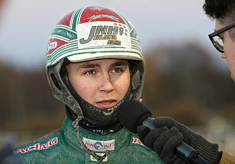 Hannu Torvinen ohjastaa Golda Mercuryn voittajaksi.