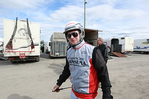 Iikka Nurmonen ajaa Sorsasalon Toto4-pelin ideavarmaa.