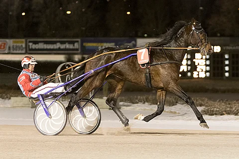 Be Spontaneous on oiva pelivalinta Teivon Toto5-peliin.