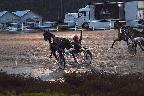 Tamara Skutnabb tuuletti uransa ensimmäistä Toto76-täysosumaa Vermossa.
