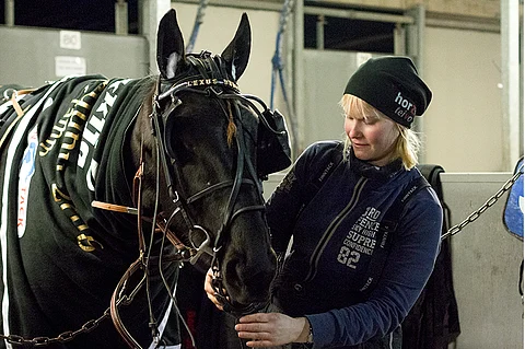 Johanna Kyläkoski kertoo Lexus Dreamin saaneen treenata talven terveenä. Kuva: Ada Pykäläniemi