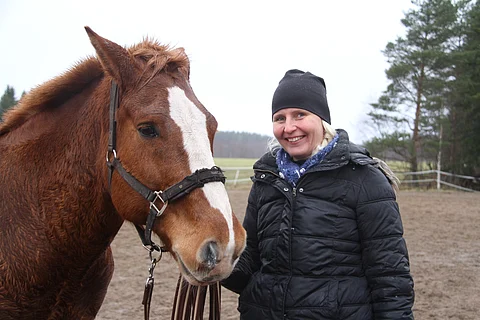 Vektorin Mainetta valmensi Mirva Janatuinen.