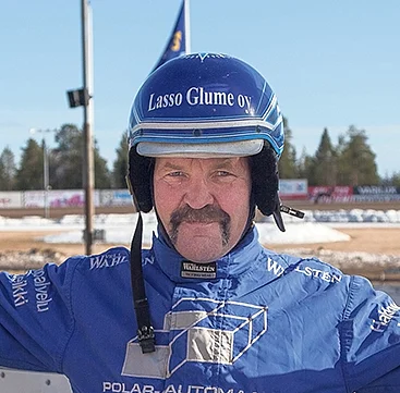 Mika Jauhola ajoi Nehemiahilla jälleen voittoon. Kuva: HU arkisto Jari Piirala