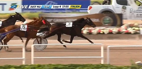 Urlo Dei Venti voitti Lotterian finaalin ennen Dreammokoa ja kolmanneksi sisältä kirinyttä Arazi Bokoa. Kuva ATG Live