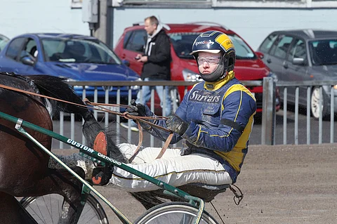 Victor Björkrothin aktiivinen ajosuoritus Al's Boozy Suzyn rattailla kantoi hedelmää.
