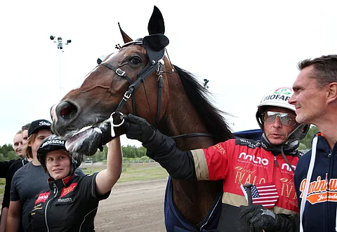 Vermossa pyöri Tapio Perttusen show, kun kaksi ensimmäistä 65-kohdetta meni orimattilalaiselle.