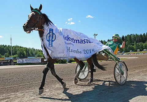 Erkki-Pekka Mäkisellä on tallissaan huippulupaus.