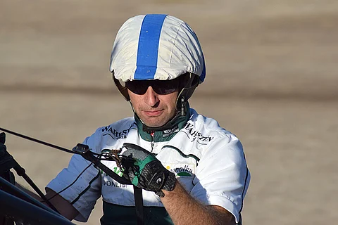 Janne Räisänen on tottunut menestymään Amatööriohjastajien kilpailuissa.