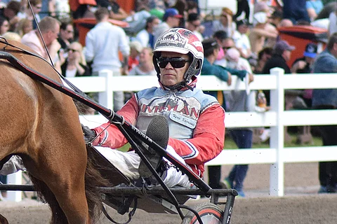 Harri Koivusen hevoset ovat hyvässä kunnossa, mutta lähtöpaikat mietityttävät.