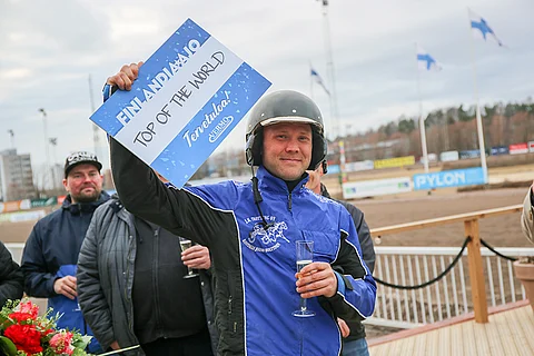Vihjerivin toinen varma Callela Kickoff tulee Juuso Holttisen valmennustallista.