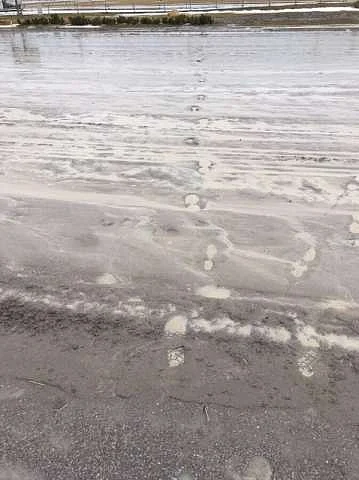 Kuva kertoo karua kieltään radan pinnasta.