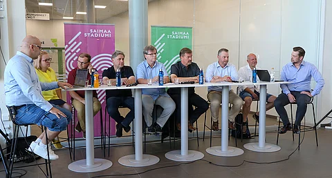 Mikkelin ravit avattiin paneelikeskustelulla. Kuva: Anu Leppänen