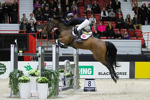 Noora Forstén ja Con Caya Helsingissä 150-radalla syksyllä 2019.