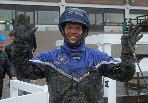 Ville Tonttilan ajama Sue's Photo korjasi potin Always Readyn tultua hylätyksi.