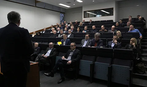 Hippoksen valtuuskunta pääsee kesäkuussa tositoimiin päättämään alan rästiin jääneistä asioista. Kuva: Suvi Hakkarainen/Suomen Hippos