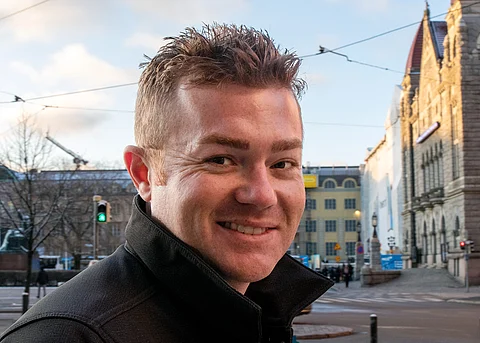 Suomessa vieraillut 12 078 voiton ohjastaja Tim Tetrick oli voittovauhdissa Meadowlandsissa. Kuva: HU arkisto