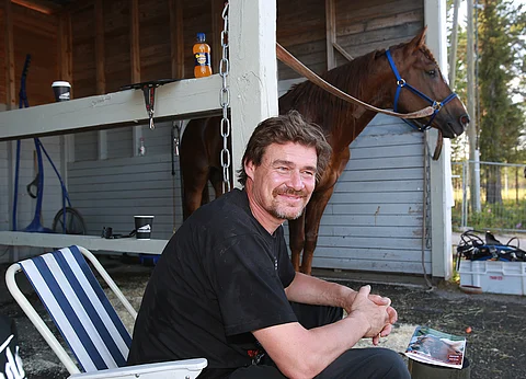 Kotkassa odotellaan koronaepidemian talttumista ja astutuspukin saapumista Amerikasta.