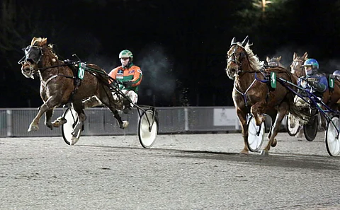 Hetviina rynnisti ohi Tutun Impin, kun selvisi kirivaiheen heikosta hetkestään.