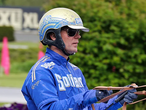 Björn Goop ohjasti Okira Bon voittoon. Kuva: Anu Leppänen