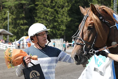 Seppo Baltzar on Riksun Kingin osaomistaja.