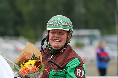 Raineri Puikkonen toivoo raviurheiluun lisää tunnetta. Kuva: Anu Leppänen