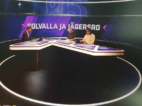 Vielä pelipsyykkaukset sujuivat Kari Lähdekorvelta ja Riku Niittyseltä tavanomaisin sanailuin.