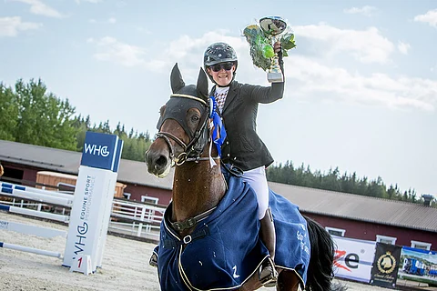 Riikka Harjula ja Crunchtastic olivat pitelemättömiä Solbackassa.