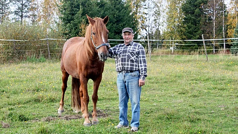 Kalevi Salmela ja Turotuuli.
