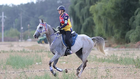 Saana Nieminen ja Amogjar Al Payral. 